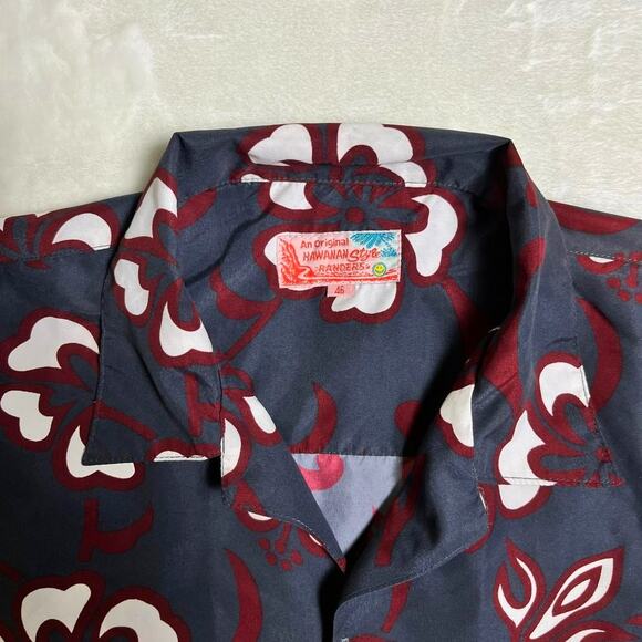 Vintage Hawaiian Shirt Mens L XL Gray White Crimson Flower Aloha Luau Pig Roast - Picture 2 of 8